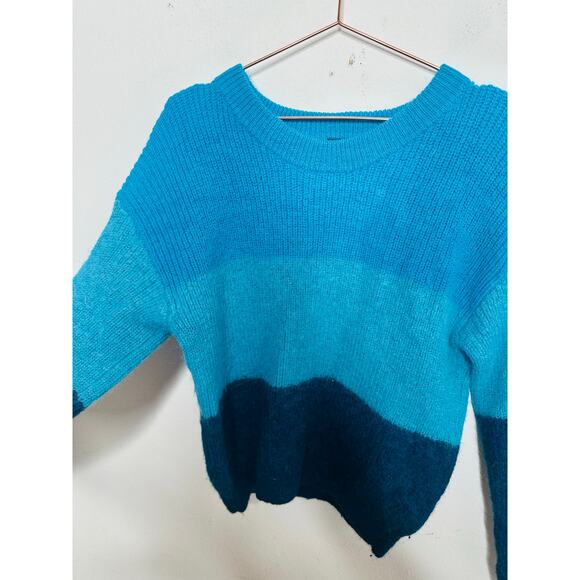 VEDA Blue Ombre Striped 100% Alpaca Wool Long Sleeve Ranch Road Sweater sz M - Picture 6 of 12